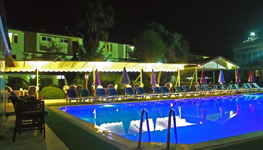 Carmina Hotel Öludeniz Exteriör bild